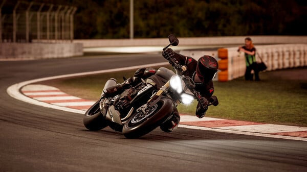 Ride 5 screenshot 1